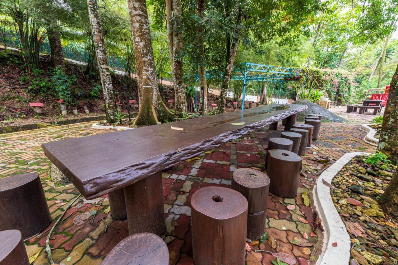 Bentong Eco Wellness Resort 14Room 69Pax By Verano Homestay Zewnętrze zdjęcie
